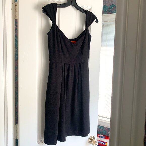 Cynthia Steffe Black Cocktail Dress Size 2 - Picture 1 of 8